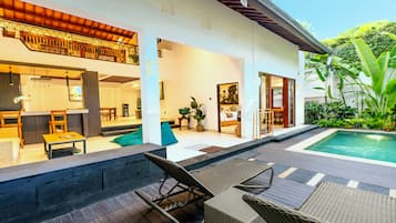 Villa, 2 Bedrooms, Private Pool | Living area