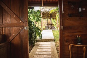 Panoramic Room, Non Smoking, Mountain View | Gebar bulu kapas, dihias secara berasingan 