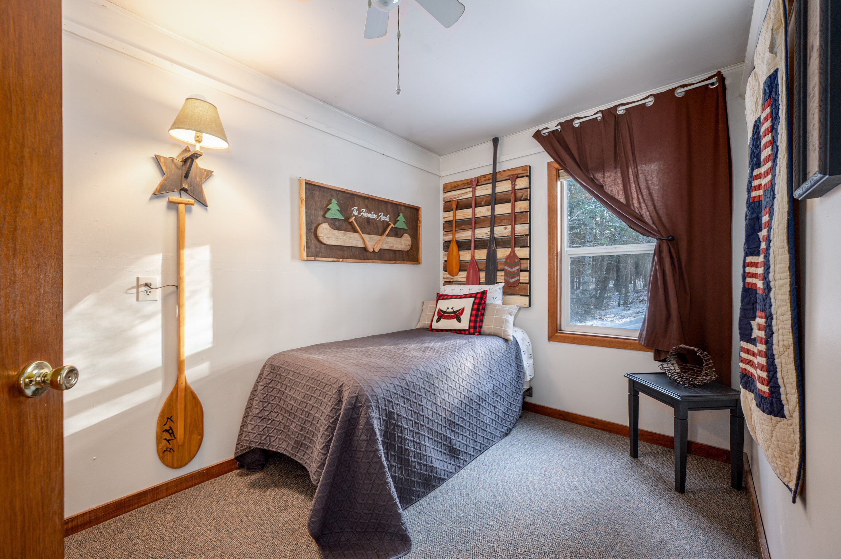 2 多间卧室、熨斗/熨衣板、WiFi、床单