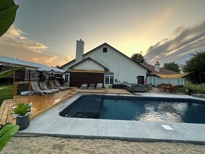 Outdoor pool, a heated pool