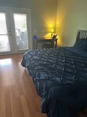 4 bedrooms, travel cot, free WiFi, bed sheets