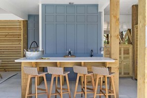 Interior - Havana's Moon by Brunswick Vacation Rentals: OIB Home w/ Pool & Great Location (Ocean Isle Beach)