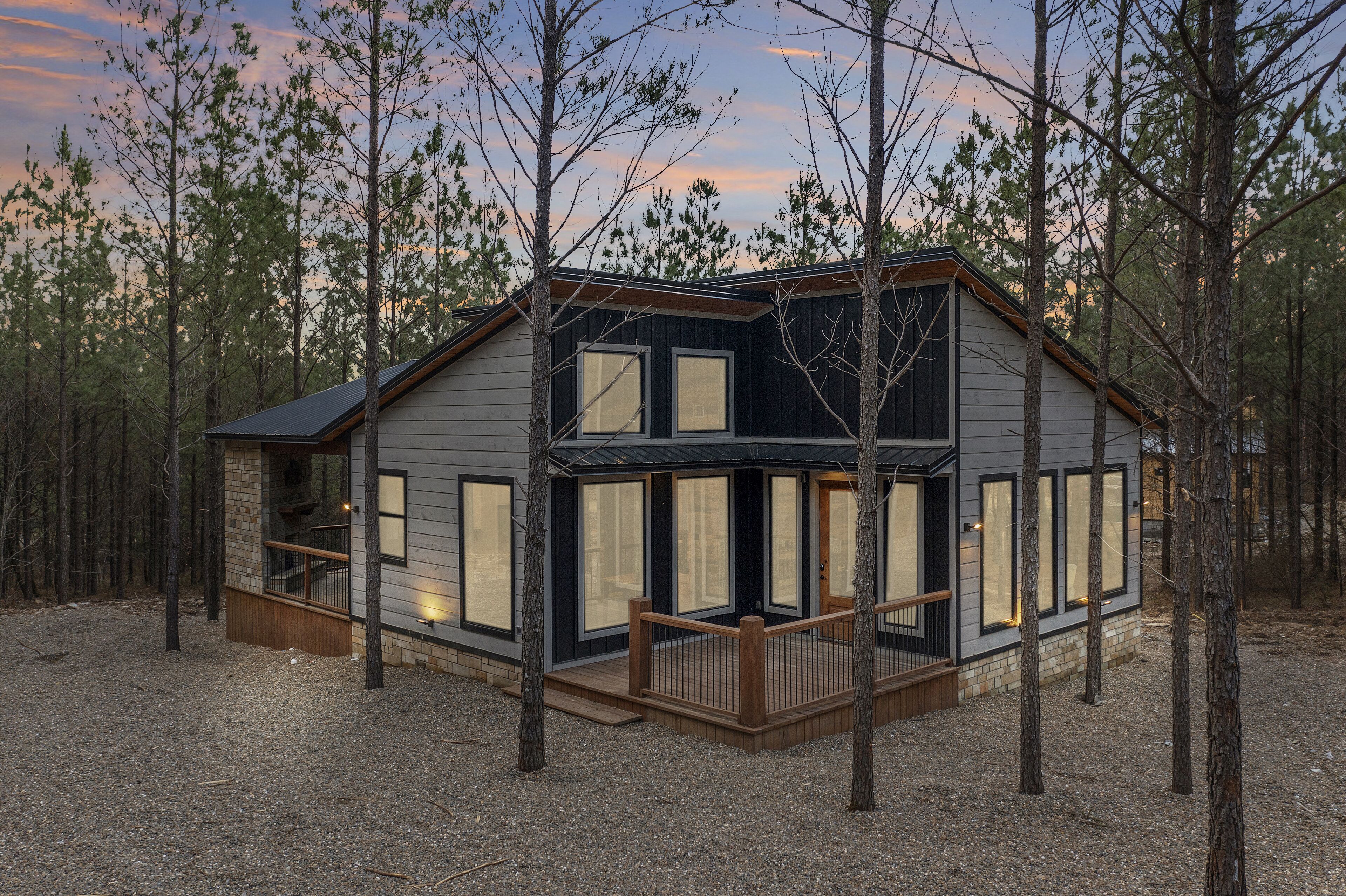 Romantic/Cozy cabin in Broken Bow- sleeps 2, 1bdr/1bath