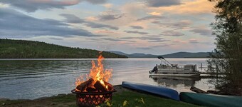 The Shire Guest Cottage - Rangeley Lake