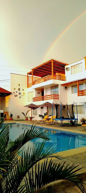 Premium House | Individually decorated, free WiFi, bed sheets - Prim Hotel Vichayito (Los Organos)