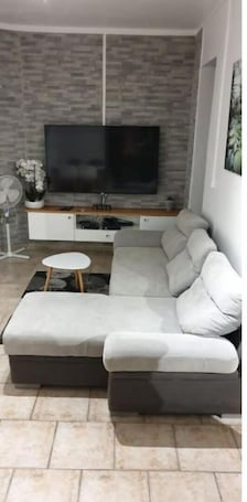 Living area. Maison à Malendure