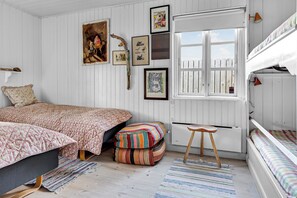 4 chambres, fer et planche à repasser, Wi-Fi gratuit