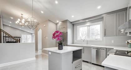 Brossard renovated house