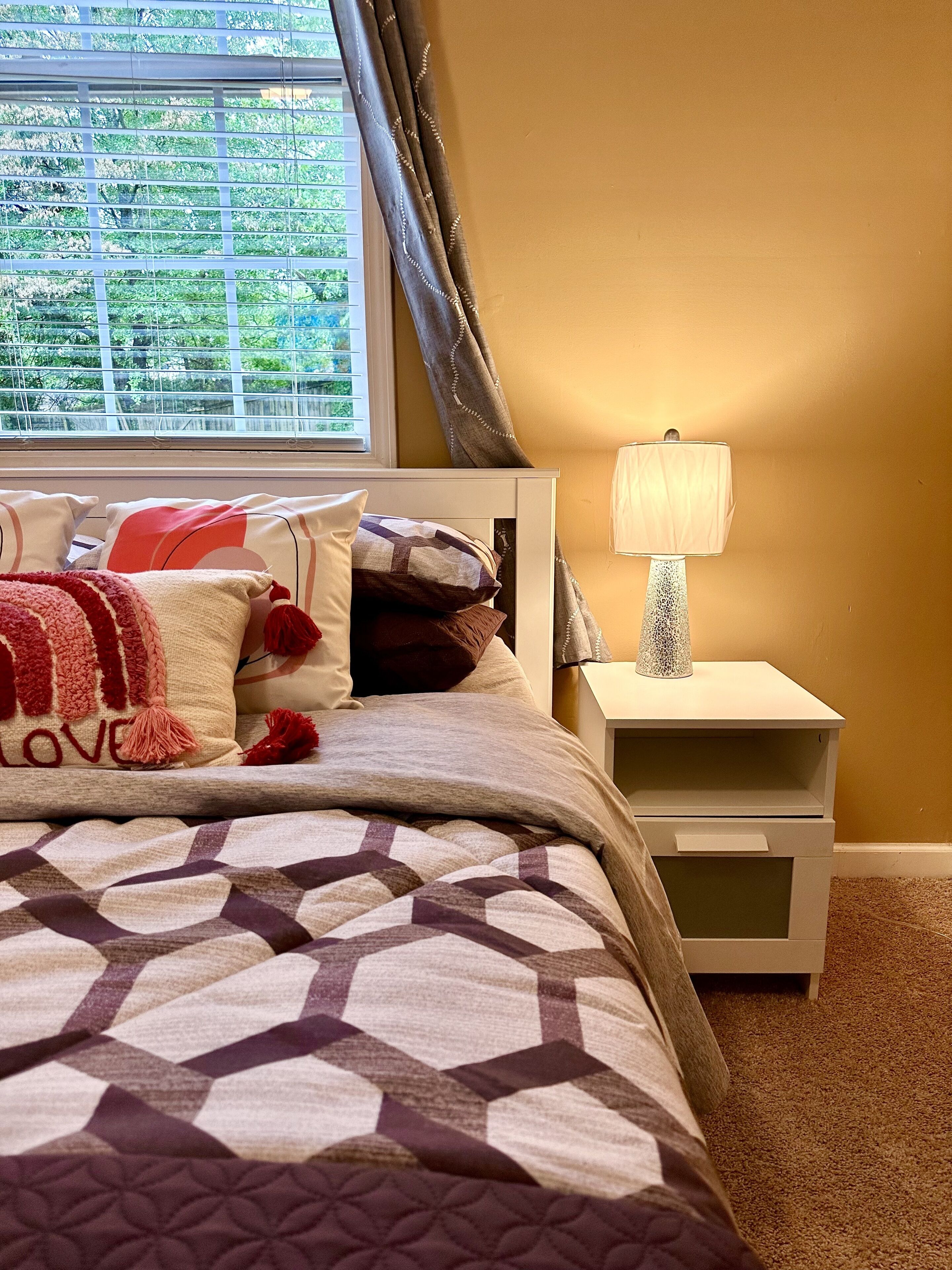 Puple Bedroom near Sugar Hill