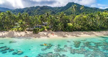 Vaka Beach Cottage with A/C, unlimited wifi,