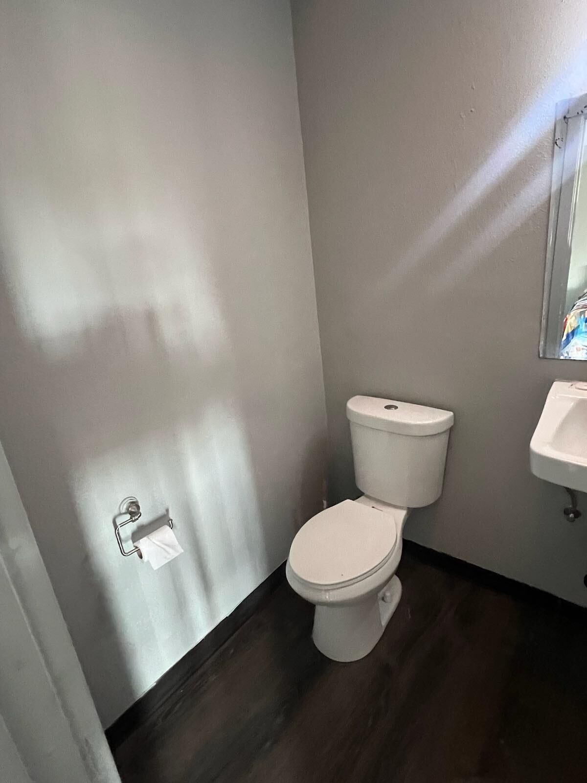 Camera Basic | Bagno | Asciugamani, sapone, carta igienica