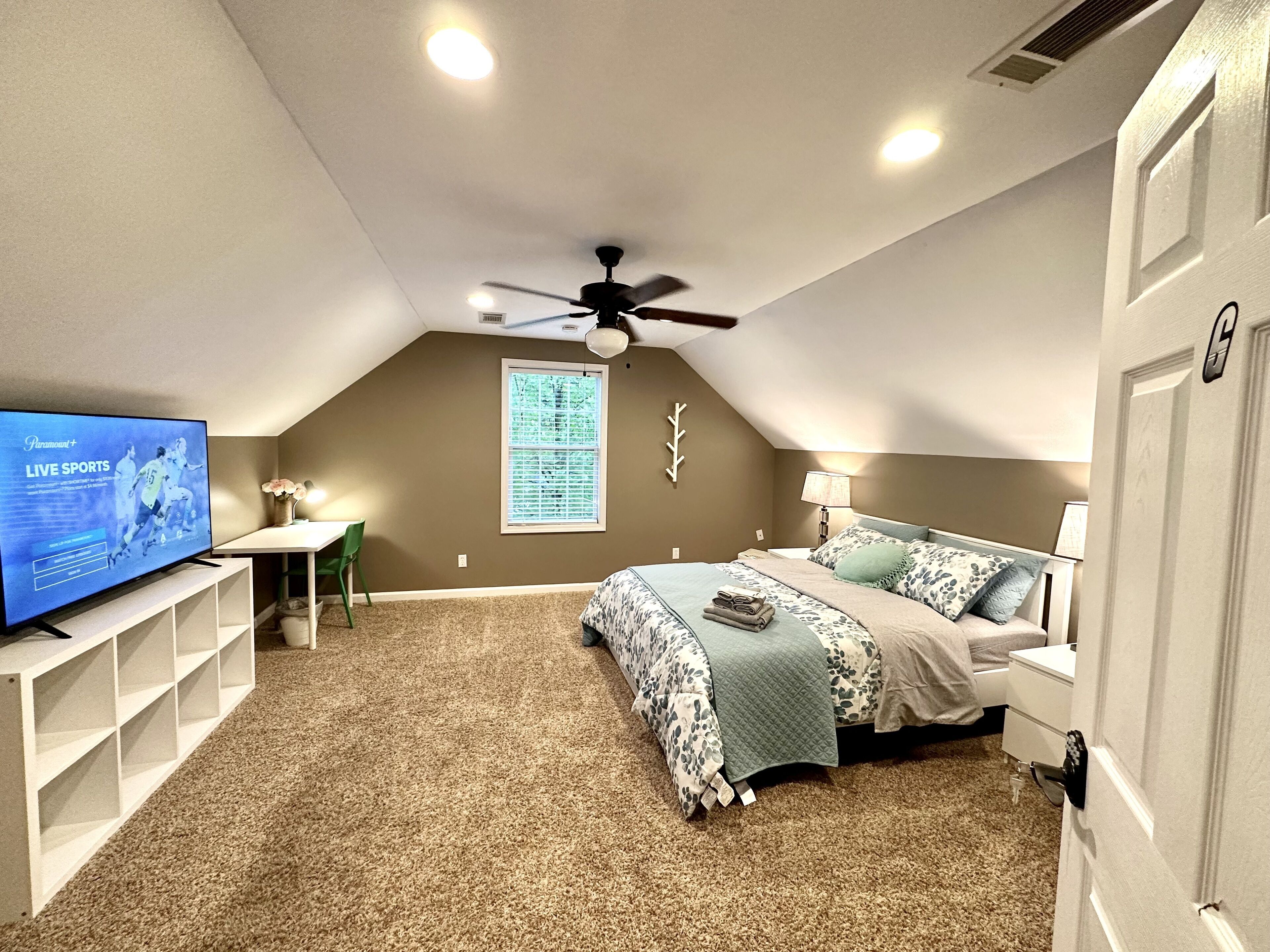 Spacious bedroom close Buford