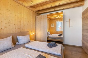 3 chambres, bureau, fer et planche à repasser, Wi-Fi gratuit