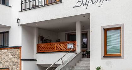 Holiday Apartment "Alpenflora 1" with Mountain View, Balcony & Wi-Fi
