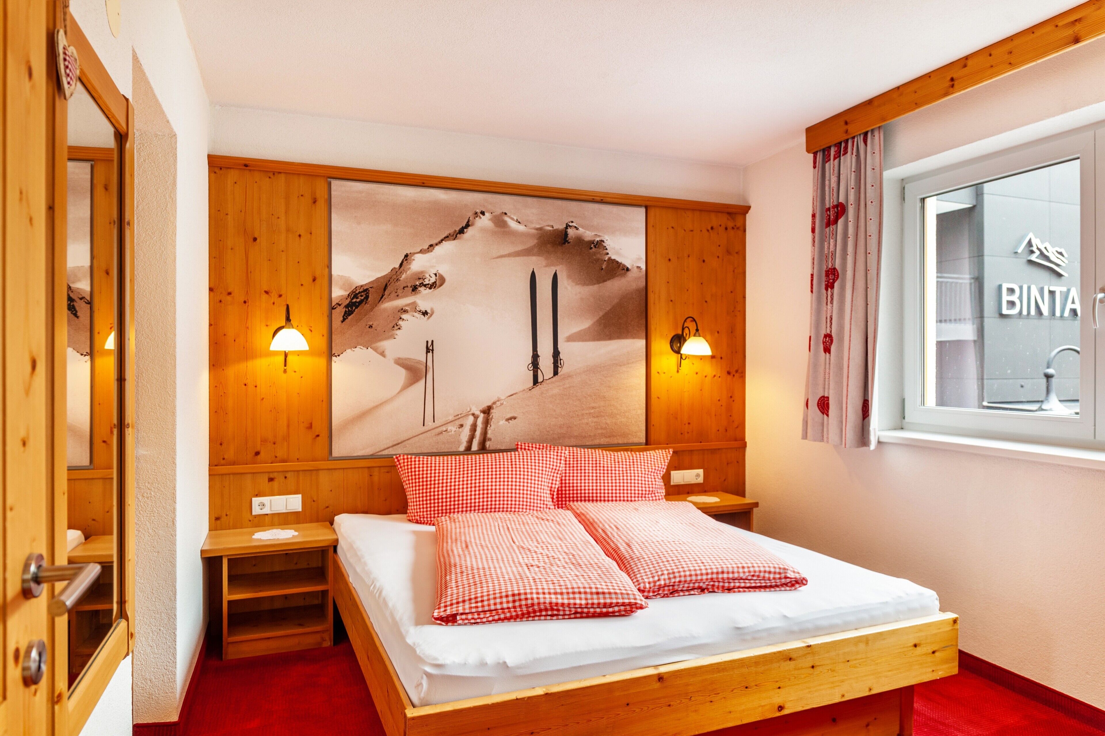 2 soverom, wi-fi (inkludert) og sengetøy