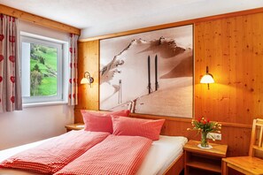 2 soveværelser, gratis Wi-Fi, sengetøj