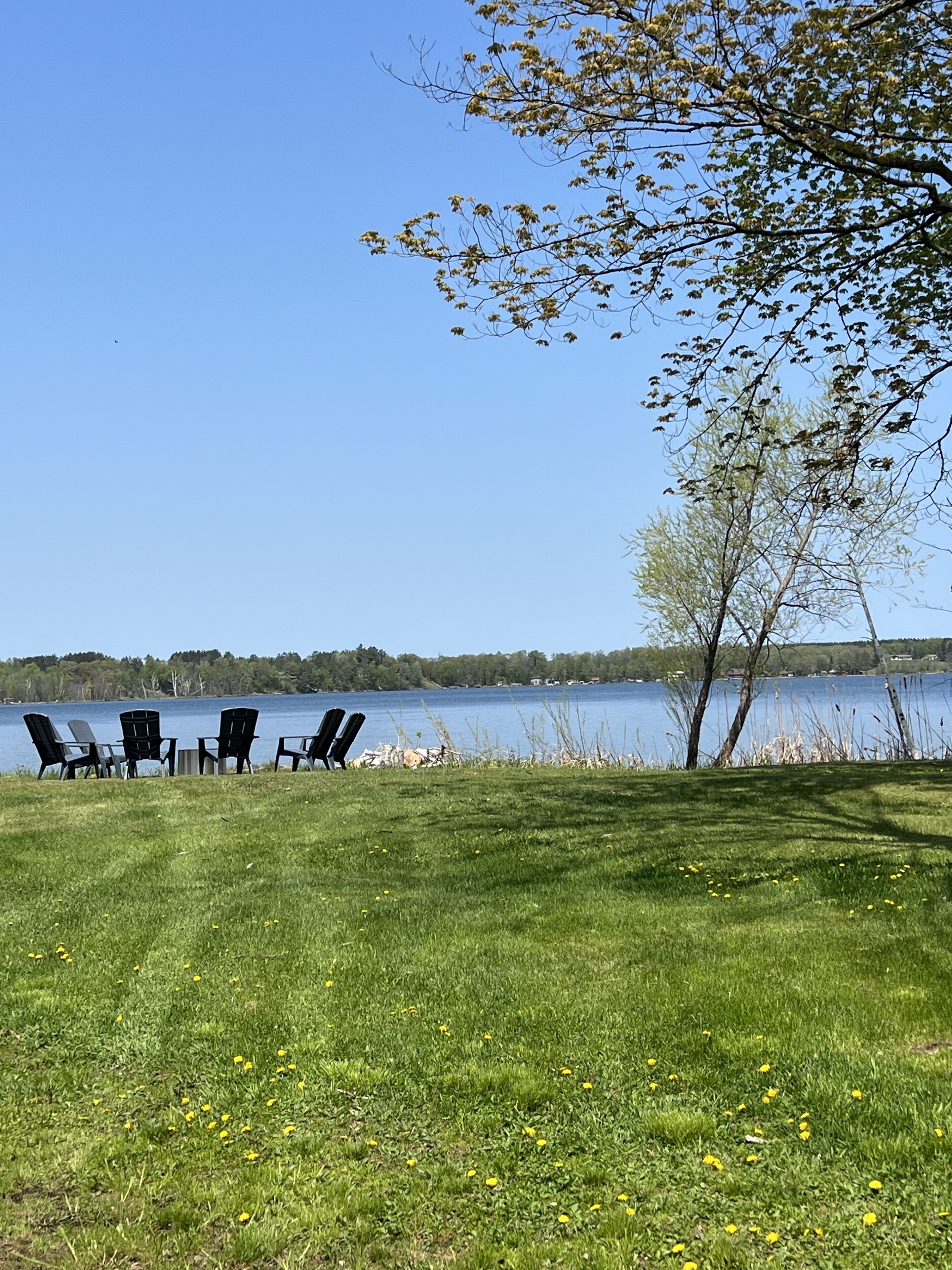 3br 2ba lake front escape + hot tub, near ATV and snowmobile trails