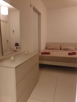 2 Schlafzimmer, WLAN, Bettwäsche