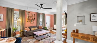 Retro Retreat minutes from downtown