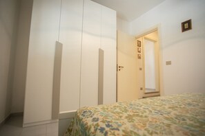 2 bedrooms - Casa Del Melograno | parking space, a/c, terrace (Porto Cesareo)