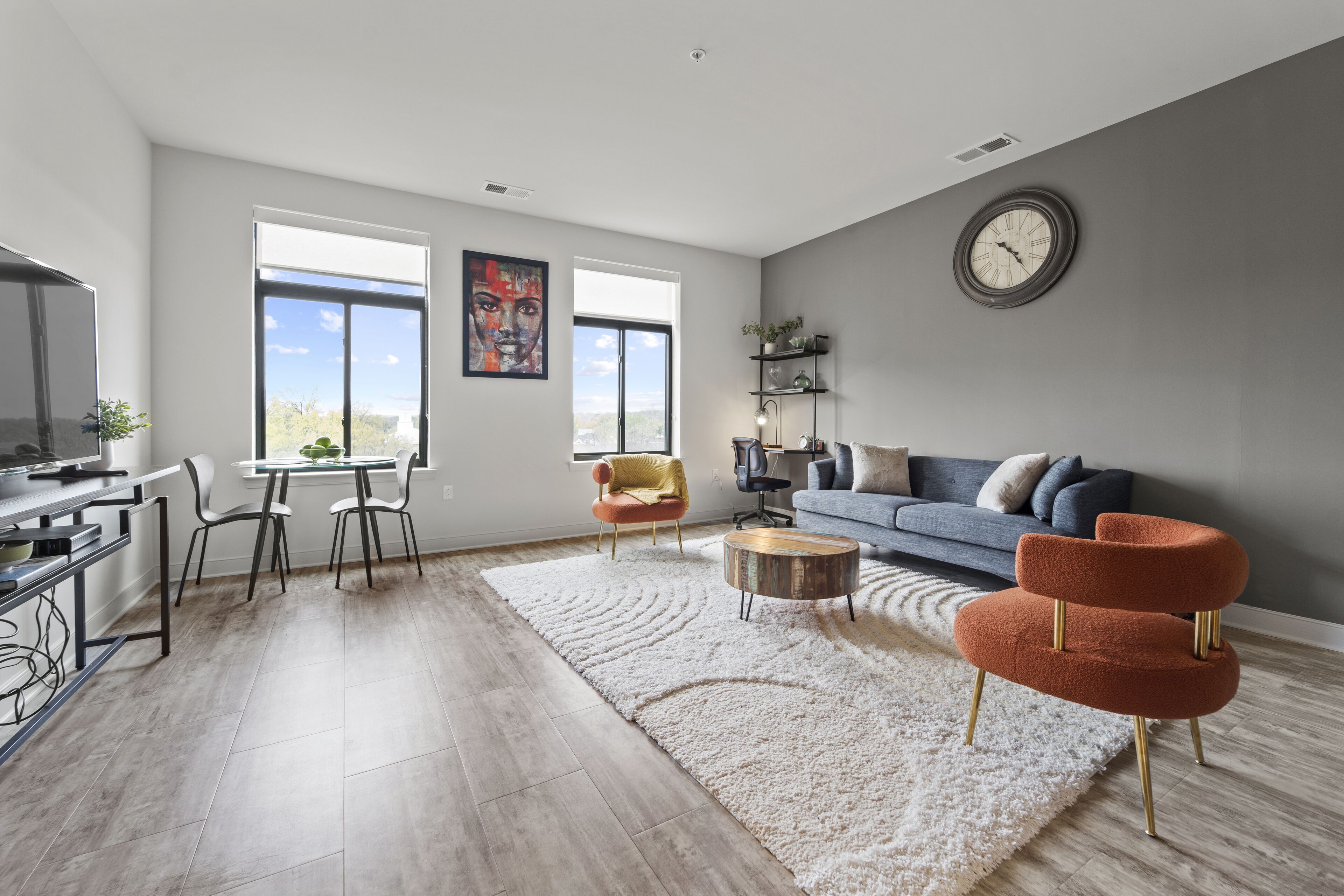 TRANQUIL 1 BDRM, DWNTWN ARLINGTON, FREE PARKING