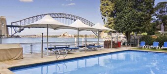 Harbourside 45 spacious affordable studio in Harbourfront  location