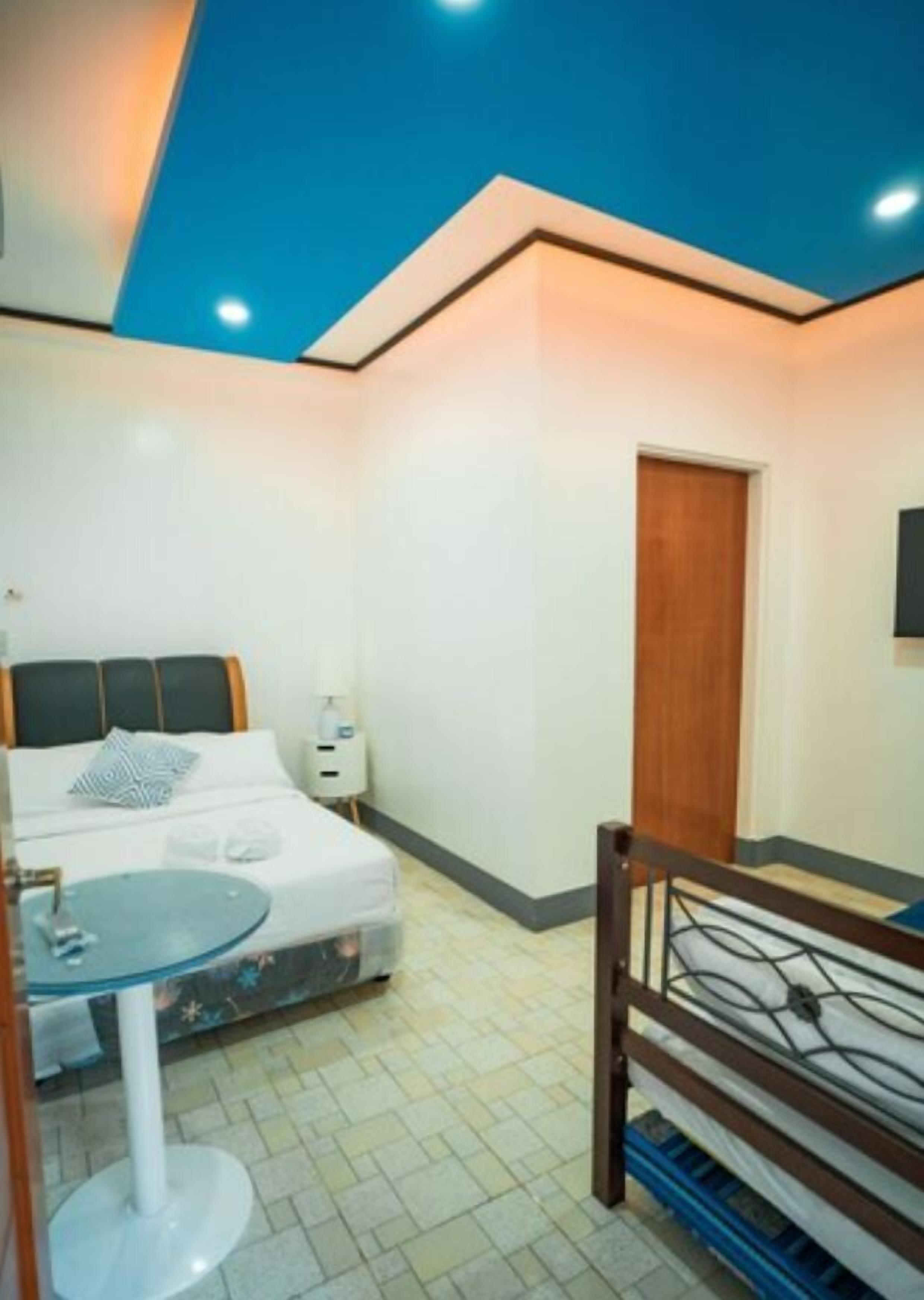 Premium bedding, Select Comfort beds, desk, laptop workspace