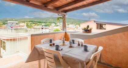 Apartment "Elicriso" close to City Centre with Private Terrace