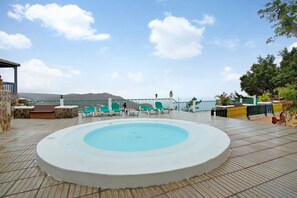 Pool - Vacation Home 'Casa Puerto Rico' with Sea View, Shared Pool, Balcony & Wi-Fi (Mogán)