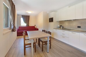 Interior - Apartment 'Al Baitin Trepalle' with Mountain View (Livigno)