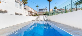 Apartment 'Las Calas Deluxe B' with Shared Pool, Private Terrace and Wi-Fi