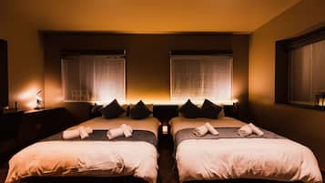 2 bedrooms, desk, free WiFi, bed sheets