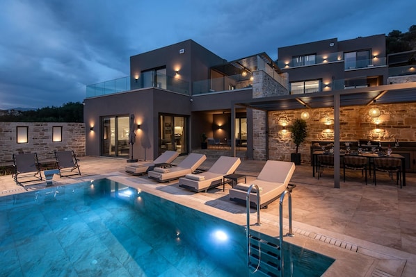 Villa, accessible aux personnes à mobilité réduite | 2 chambres