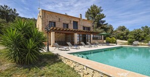 Pool - Holiday Home 'Horlandis' with Mountain View, Private Pool and Wi-Fi (Petra)
