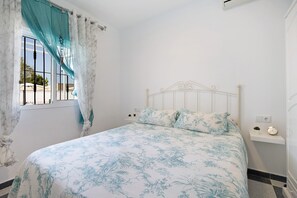 3 habitaciones, tabla de planchar con plancha y wifi gratis 