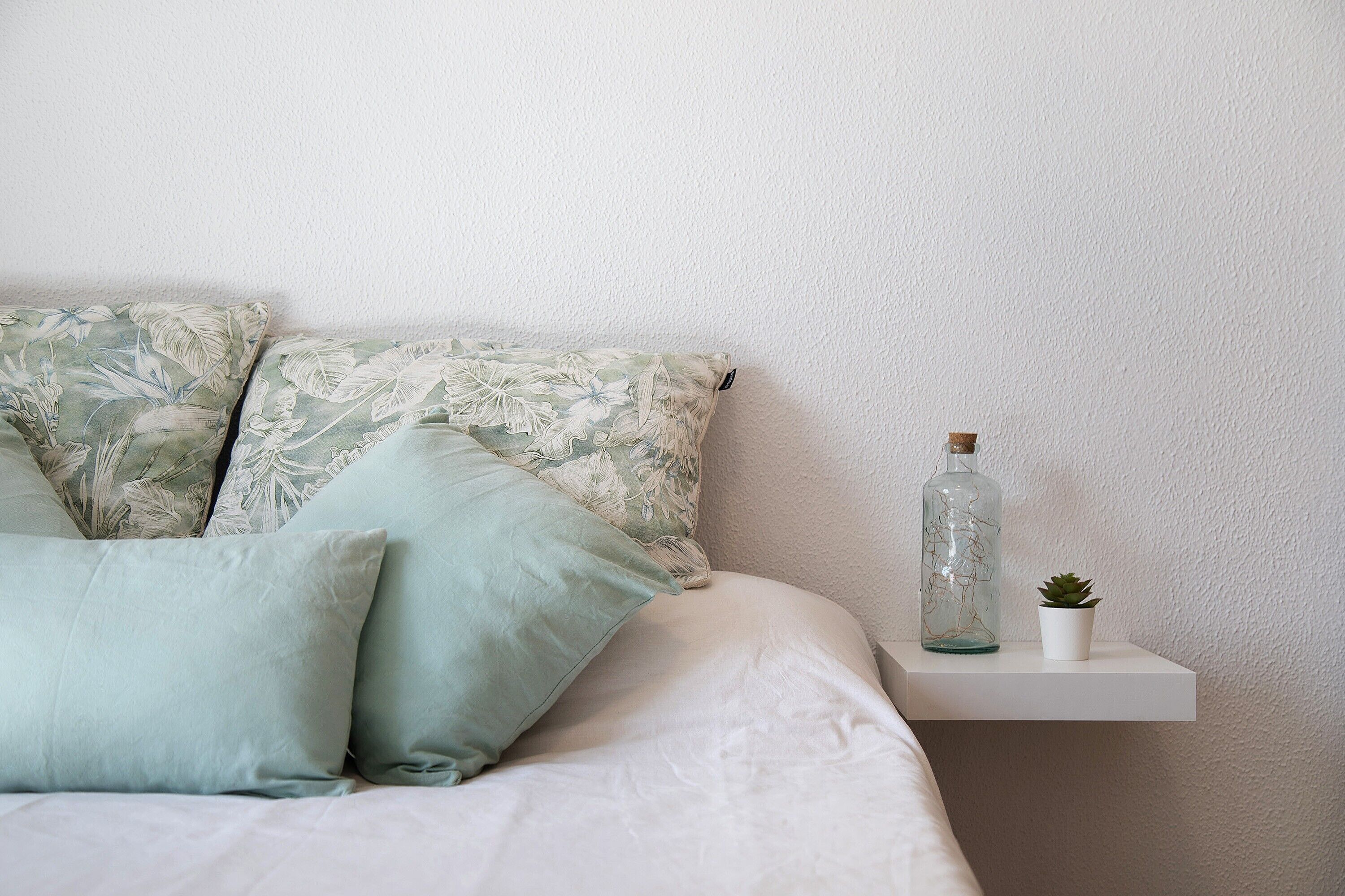 3 dormitorios, tabla de planchar con plancha, wifi gratis y ropa de cama