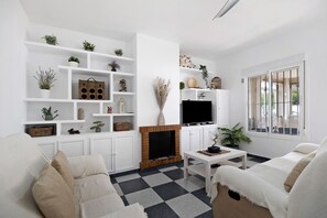 Fernseher, Kamin