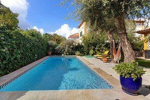 Pool - Villa 'Little Paradise 25 Min From Lisbon' with Private Pool, Private Terrace and Wi-Fi (Azeitão)