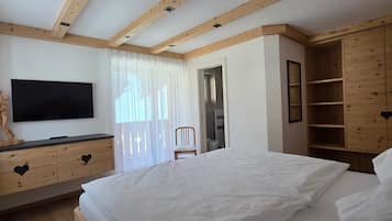 3 chambres, Wi-Fi gratuit, draps fournis