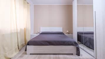 4 camere, Wi-Fi gratuito, lenzuola