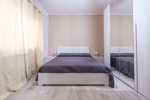 4 Schlafzimmer, kostenloses WLAN, Bettwäsche