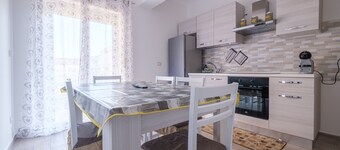 Holiday Apartment "Damilhouse 4" with Balcony & Wi-Fi