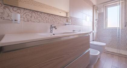 Holiday Apartment "Damilhouse 4" with Balcony & Wi-Fi
