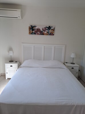 1 Schlafzimmer, Bügeleisen/Bügelbrett, kostenloses WLAN, Bettwäsche