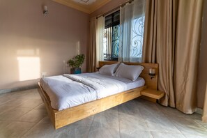 3 camere, Wi-Fi, lenzuola