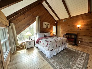 3 habitaciones, escritorio, tabla de planchar con plancha y wifi gratis 