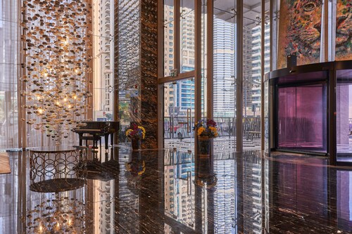 1BR view in a luxurious home