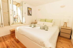 2 bedrooms, in-room safe, iron/ironing board, free WiFi - Guest H4U - Bonjardim Garden City Center (Porto)