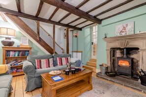 Interior - The Cottage on the square - a Derbyshire country cottage (Wensley)
