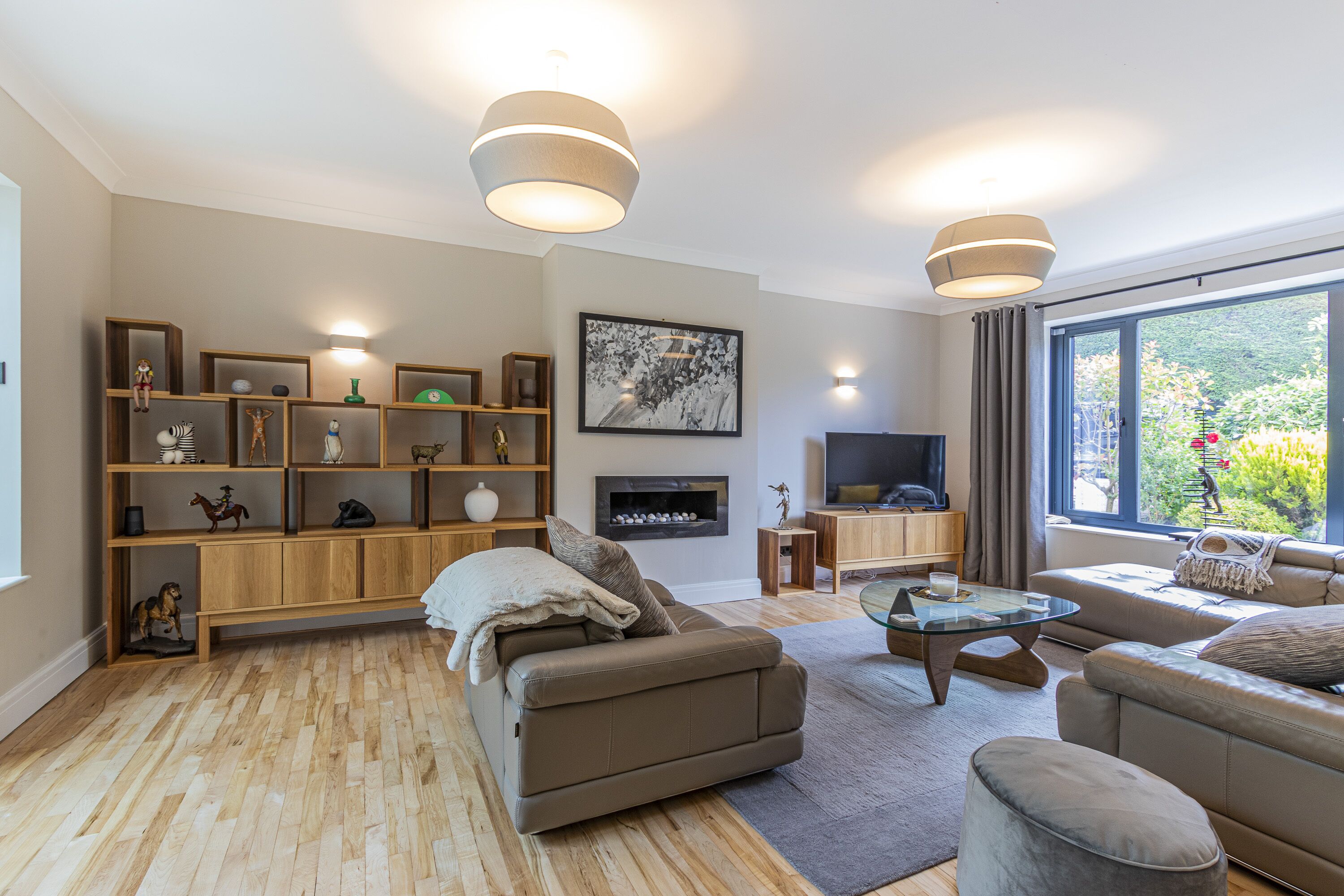 Cardiff Luxury House